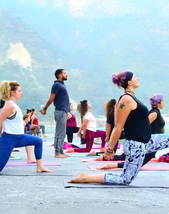 Best 300 Hour Yoga Teacher Training In Rishikesh